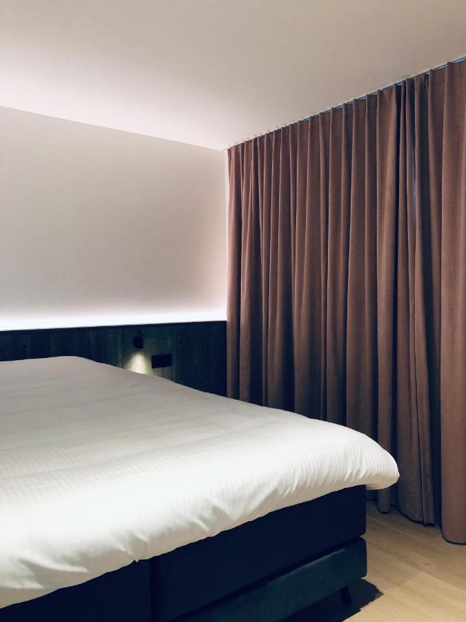 Suites Le Porte-Bonheur บรูจส์ ภายนอก รูปภาพ
