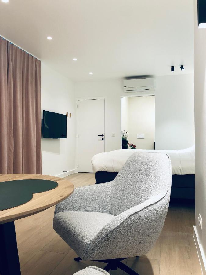 Suites Le Porte-Bonheur บรูจส์ ภายนอก รูปภาพ